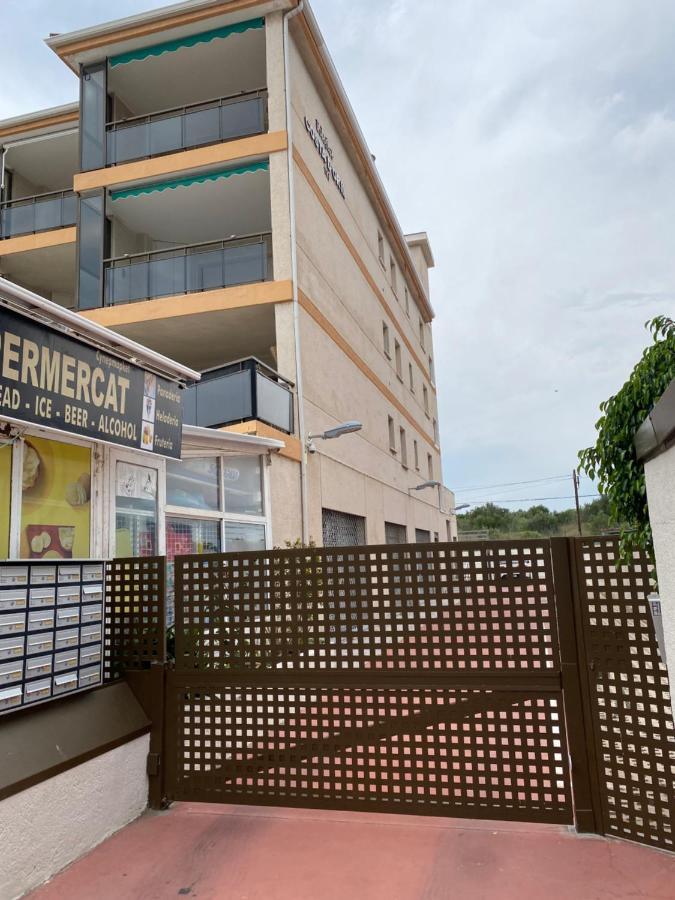 Apartamento En Salou A 20M Playa! Reformado Nuevo Cambrils Exterior photo